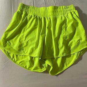 Hotty Hot LR(low rise)Short 4” *lined size 6